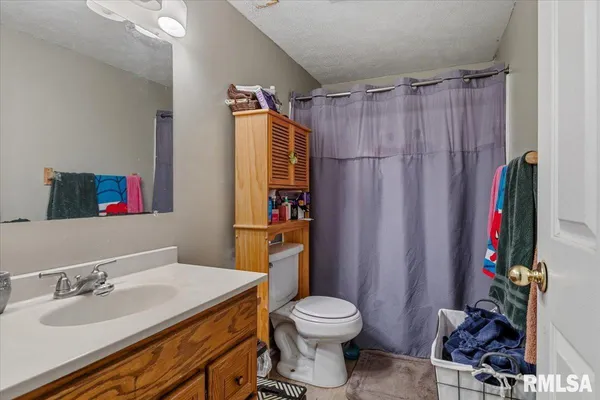 $160,000 | 105 East Mill Street, Rochester, IL 62563