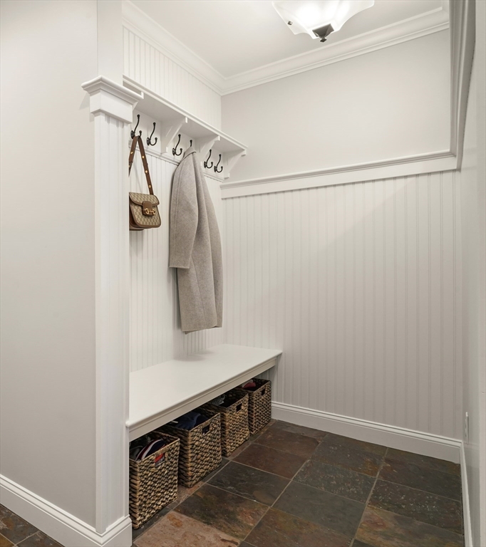 10 Higgins Road Marblehead, MA 01945 - Photo 14 of 30