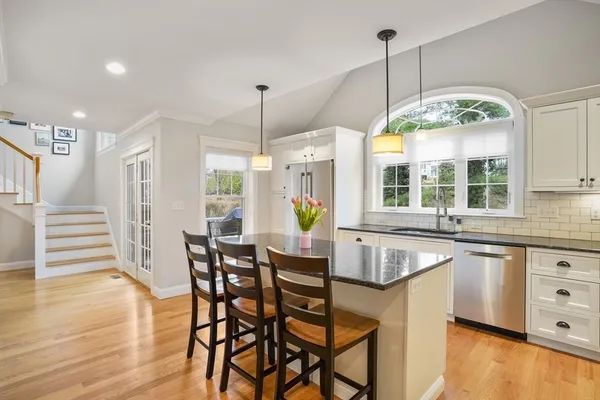 $1,450,000 | 10 Higgins Road, Marblehead, MA 01945