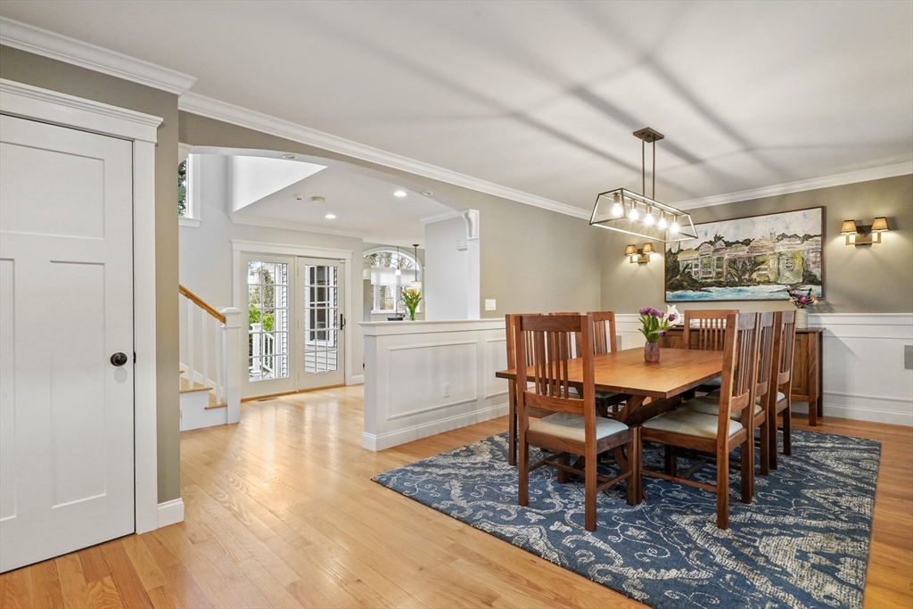 10 Higgins Road Marblehead, MA 01945 - Photo 9 of 30