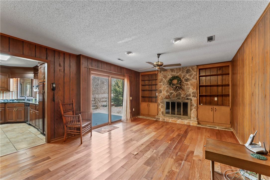 501 Westminster Drive Pendleton, SC 29670 - Photo 13 of 50 Cozy Den / Keeping Room opens into Kitchen and to exterior Deck