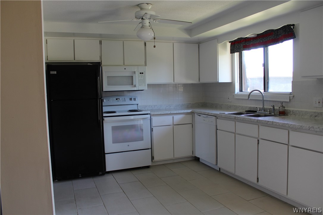 3948 Ridge Lea Road, Unit D Amherst, NY 14228 - Photo 9 of 24