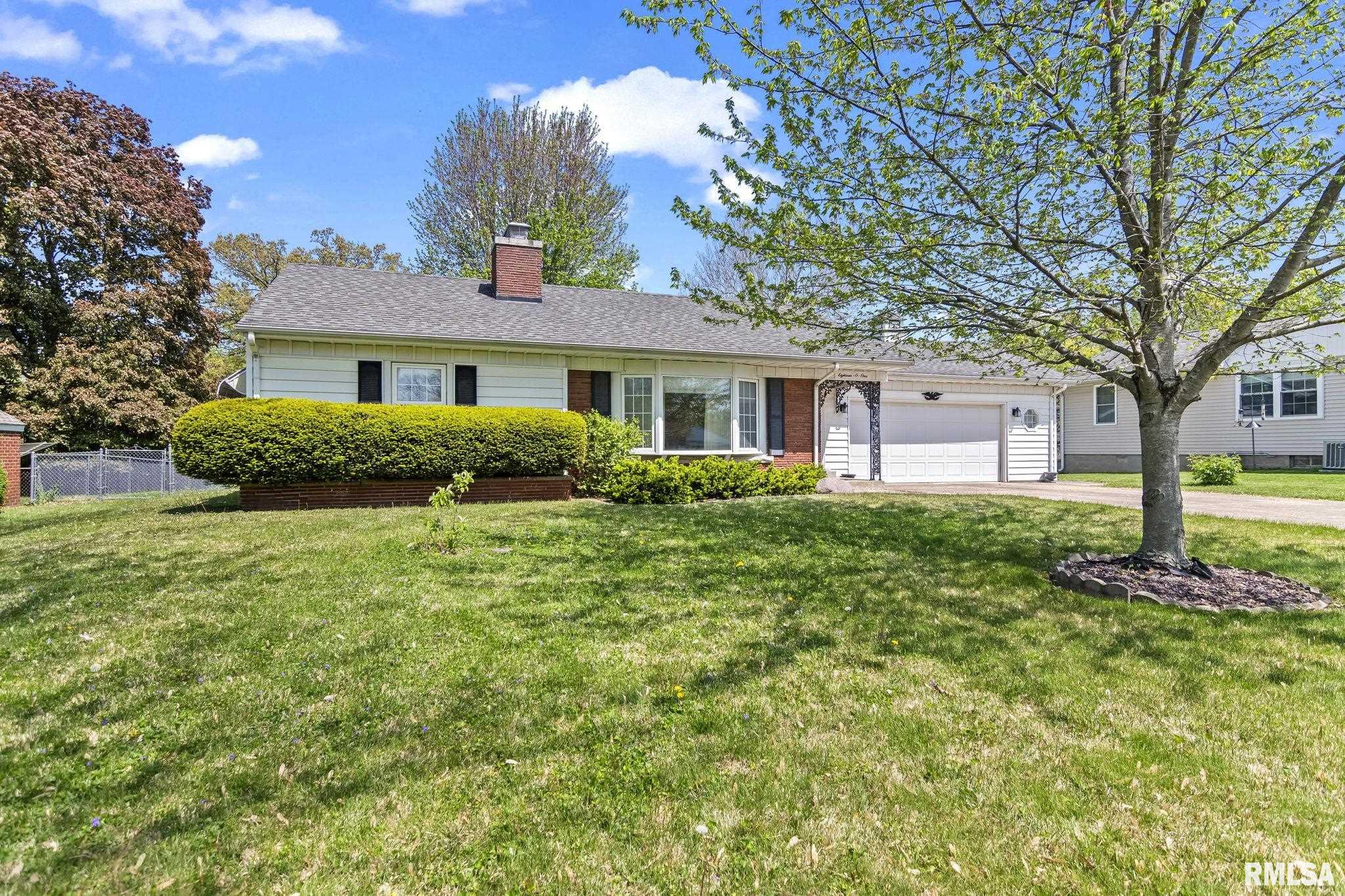 1801 Reed Avenue Springfield, IL 62704 - Photo 1 of 33 Gallery Image 1