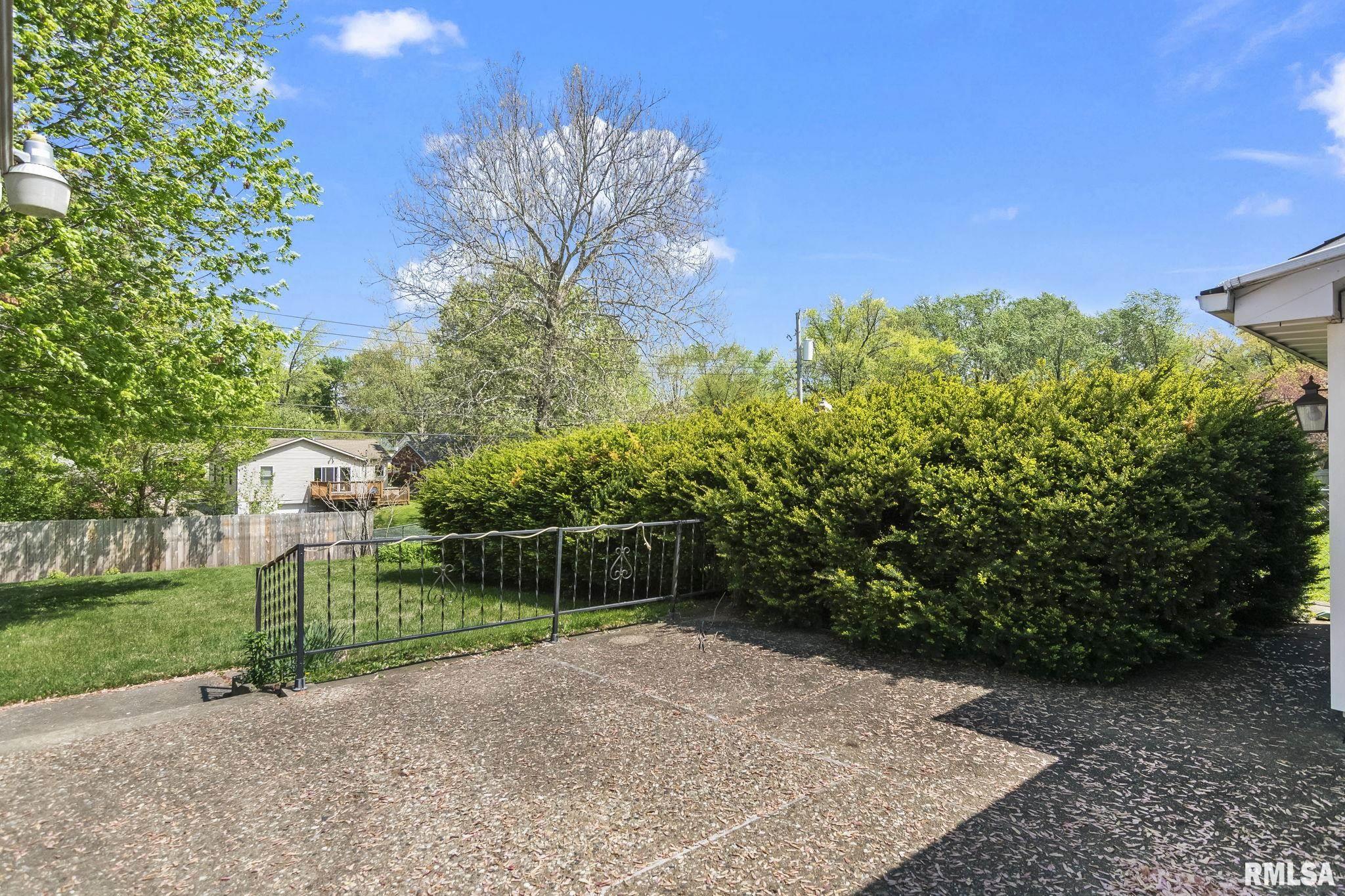 1801 Reed Avenue Springfield, IL 62704 - Photo 27 of 33 Gallery Image 27