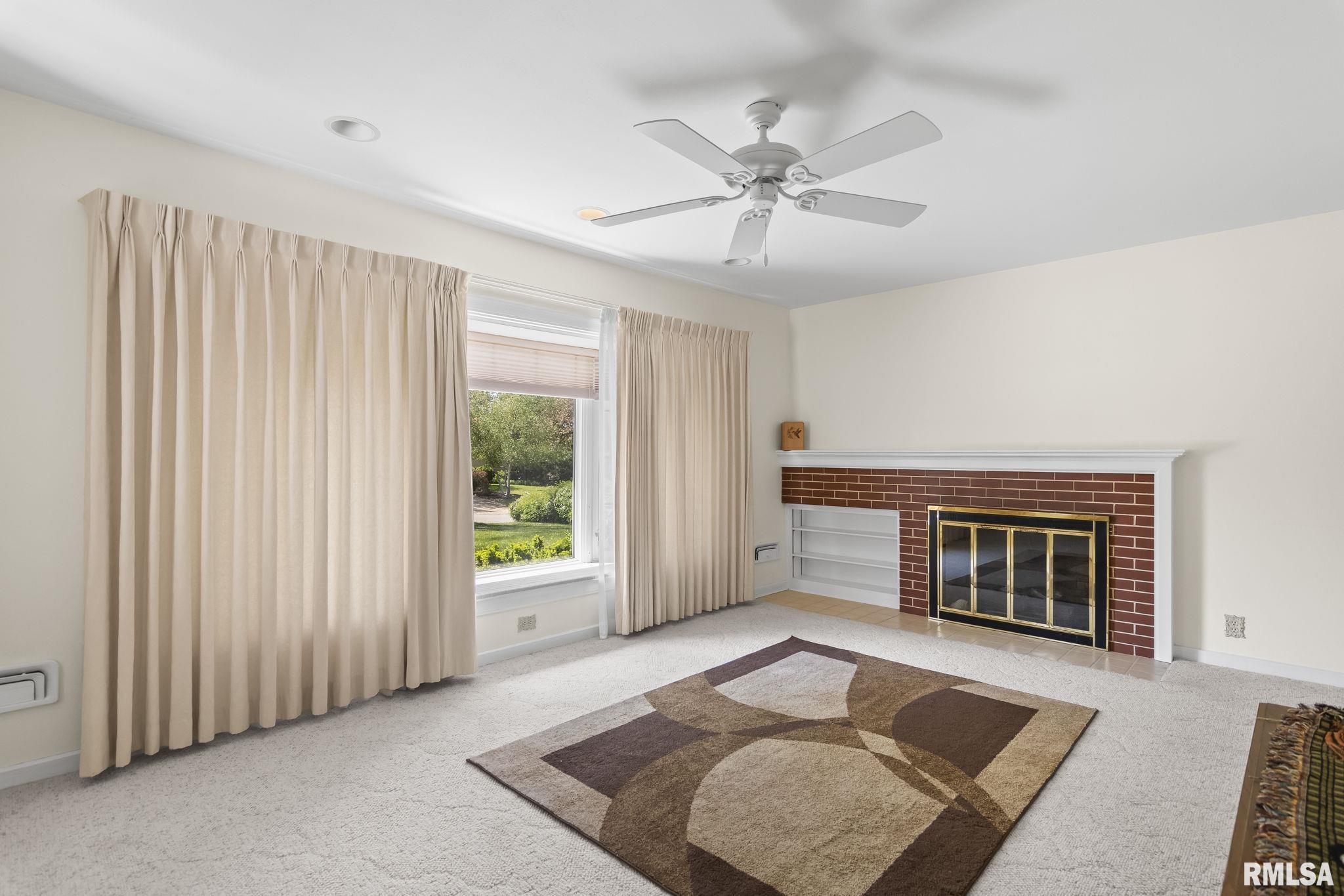 1801 Reed Avenue Springfield, IL 62704 - Photo 3 of 33 Gallery Image 3