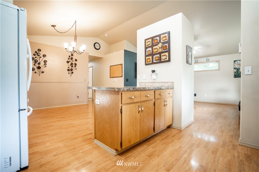 11014 Charm Road Southeast Rainier, WA 98576 - Photo 13 of 38 Gallery Image 13