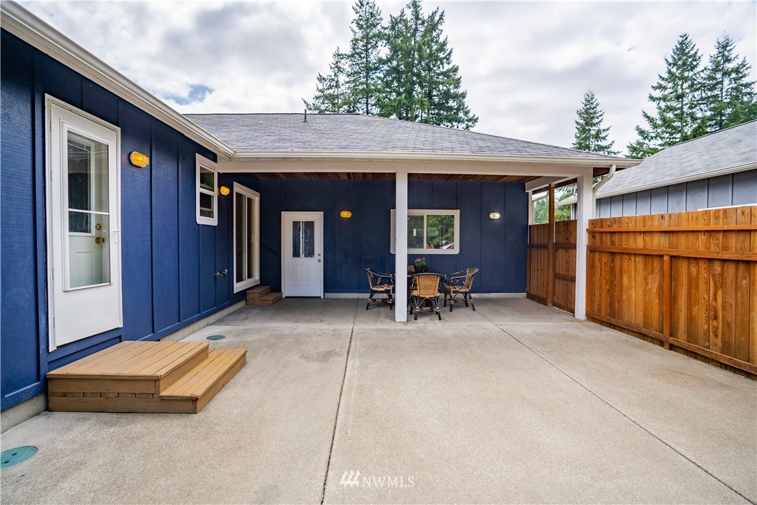 11014 Charm Road Southeast Rainier, WA 98576 - Photo 21 of 38 Gallery Image 21