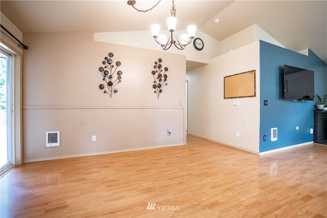 11014 Charm Road Southeast Rainier, WA 98576 - Photo 22 of 38 Gallery Image 22