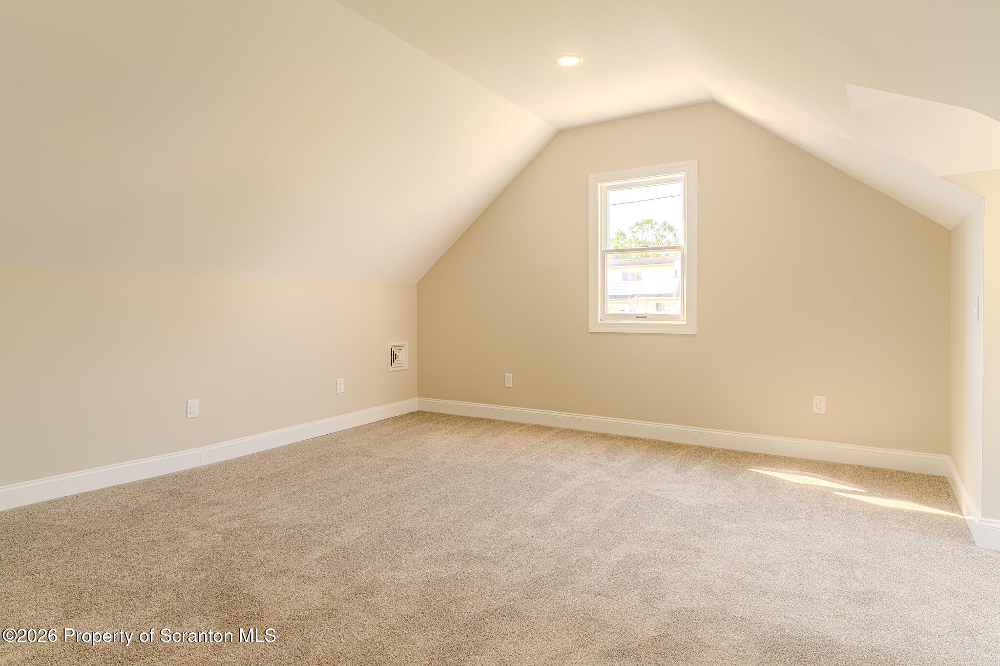 605 Roth Street Moosic, PA 18507 - Photo 25 of 38 PSU07962-HDR