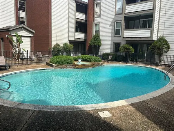 $1,400 | 1161 Lake Avenue, Unit 120, Metairie, LA 70005