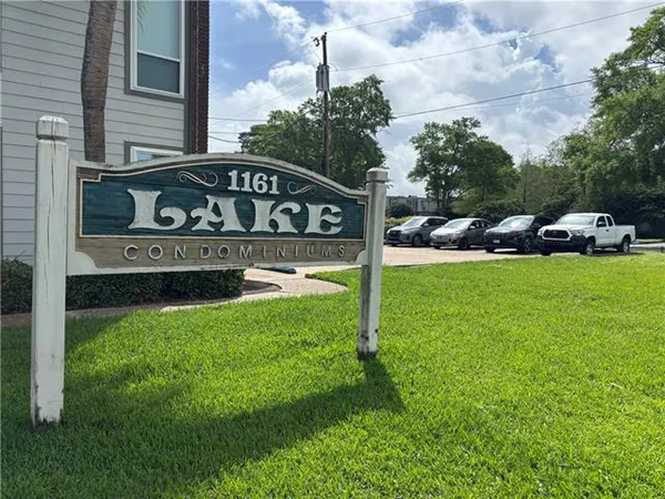 $1,400 | 1161 Lake Avenue, Unit 120, Metairie, LA 70005