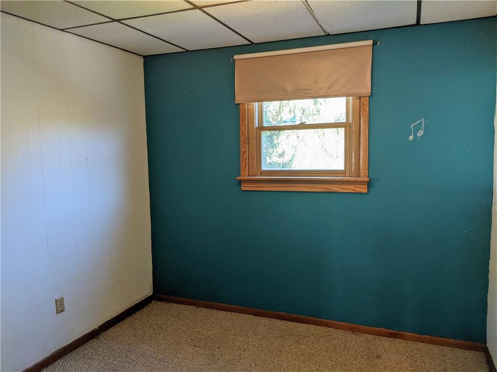 124 Chartiers Road Jefferson, PA 15344 - Photo 12 of 22 a small space with a window