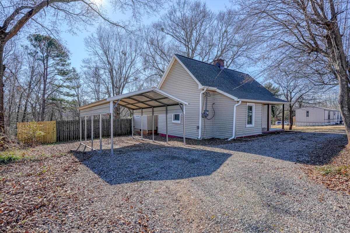 295 State Rd S-42-1134 Mayo, SC 29330 - Photo 3 of 25