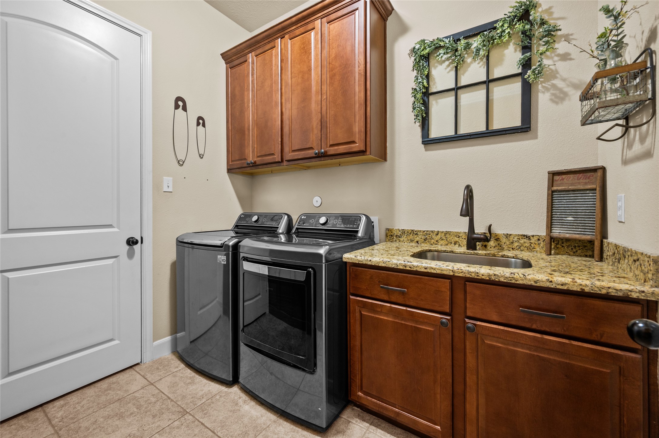 5111 Camp Creek Road Baytown, TX 77523 - Photo 35 of 49