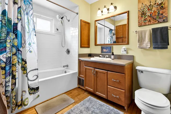 $249,000 | 121 South Outagamie Street, Appleton, WI 54914