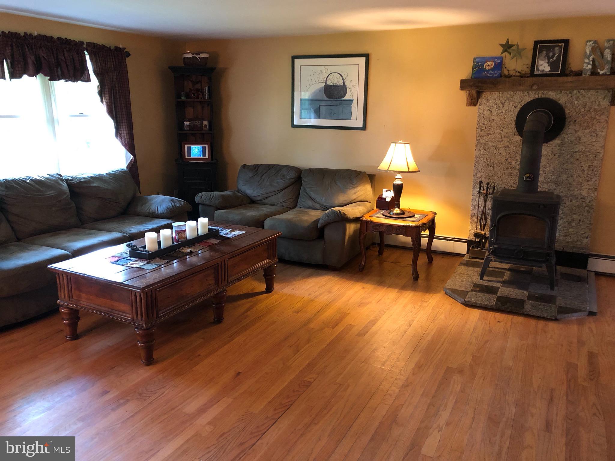 37 Maack Road Pottstown, PA 19465 - Photo 7 of 24