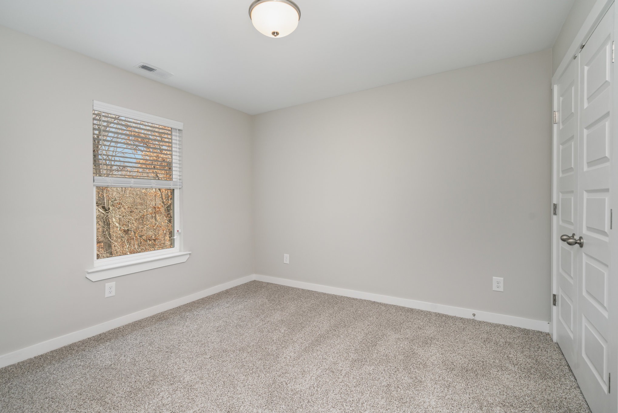 2074 Morgan Court Springfield, TN 37172 - Photo 19 of 24 an empty room with windows