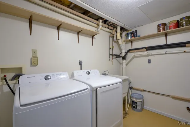 $359,000 | 43298 Martusewisz Lane, Alexandria Bay, NY 13607