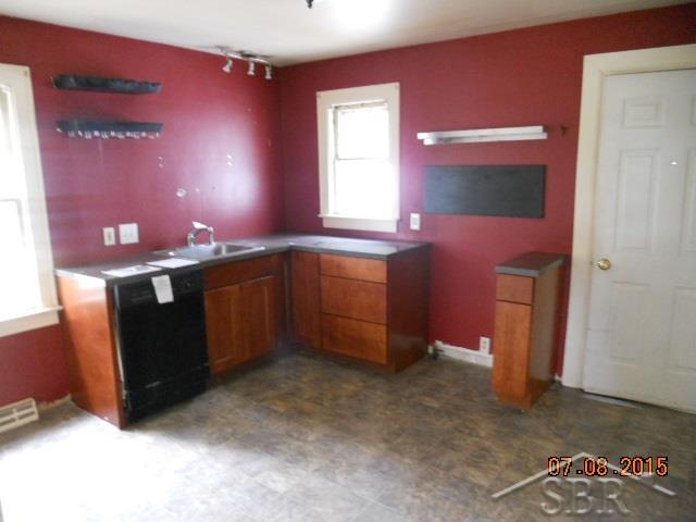 1125 Midland Road Saginaw, MI 48638 - Photo 2 of 9 31252994-1.JPG