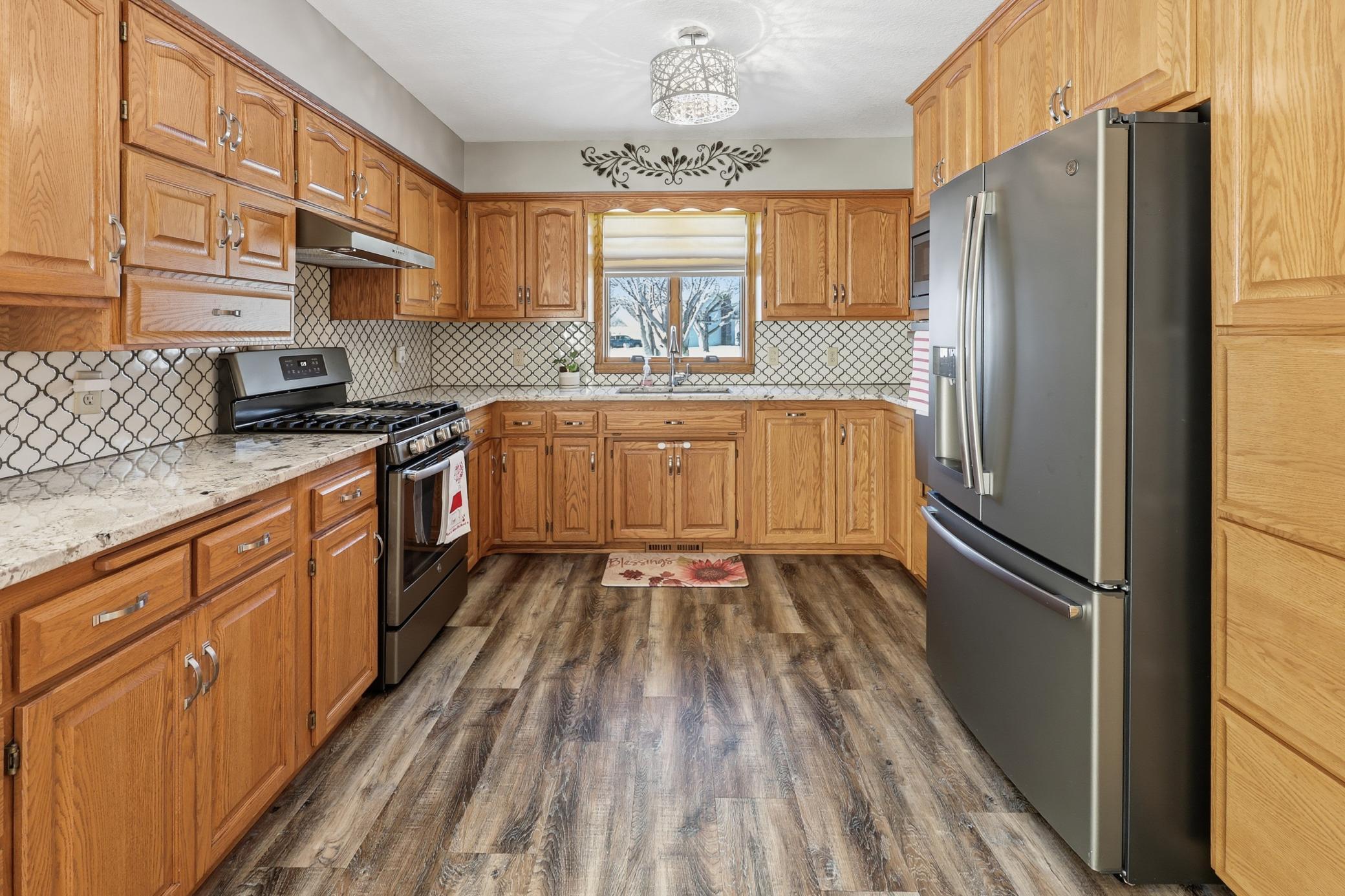 1820 Case Lane St. Cloud, MN 56303 - Photo 12 of 47