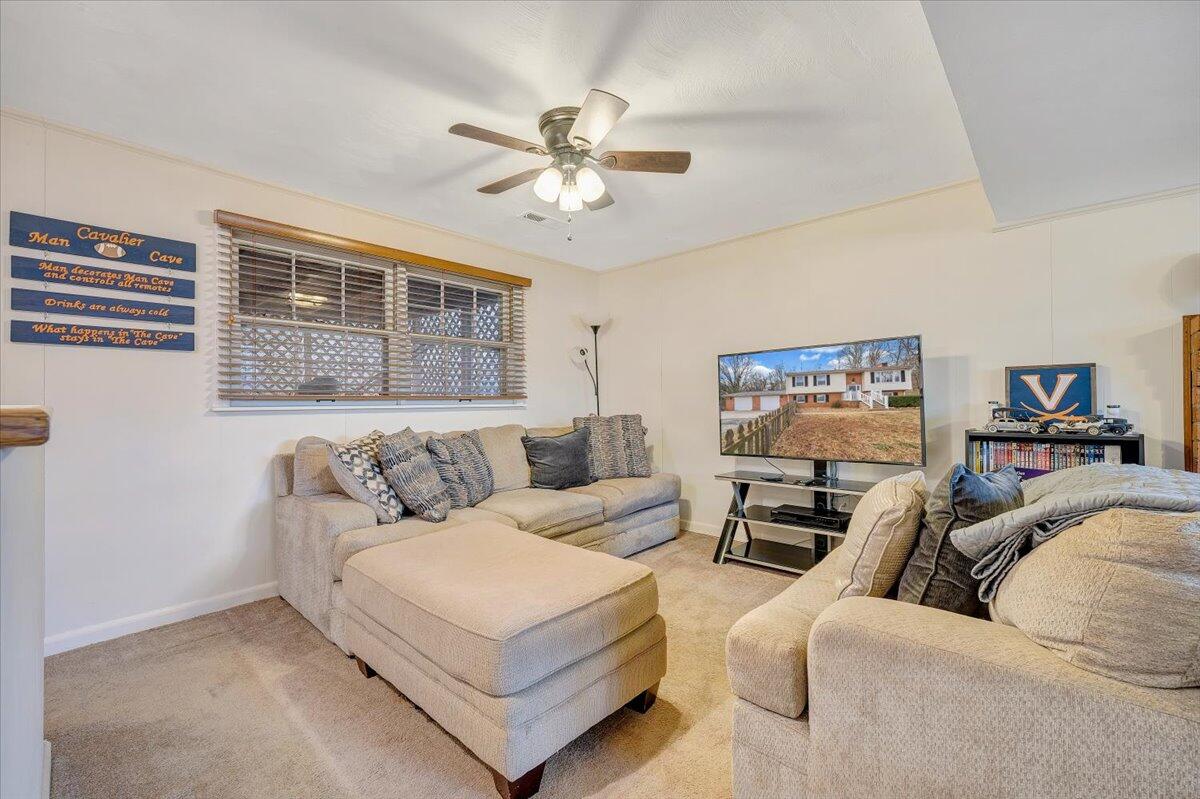 609 Lakeshore Terrace Road Hardy, VA 24101 - Photo 24 of 44 a living room with furniture and a window