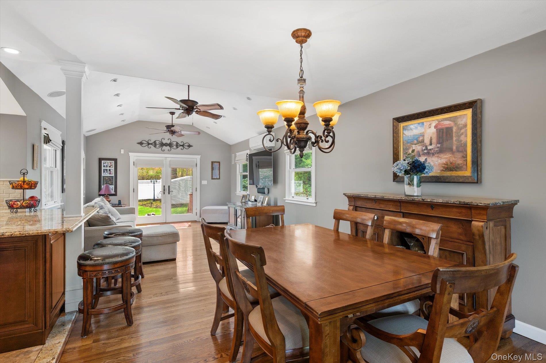 25 Fisher Road Commack, NY 11725 - Photo 7 of 19