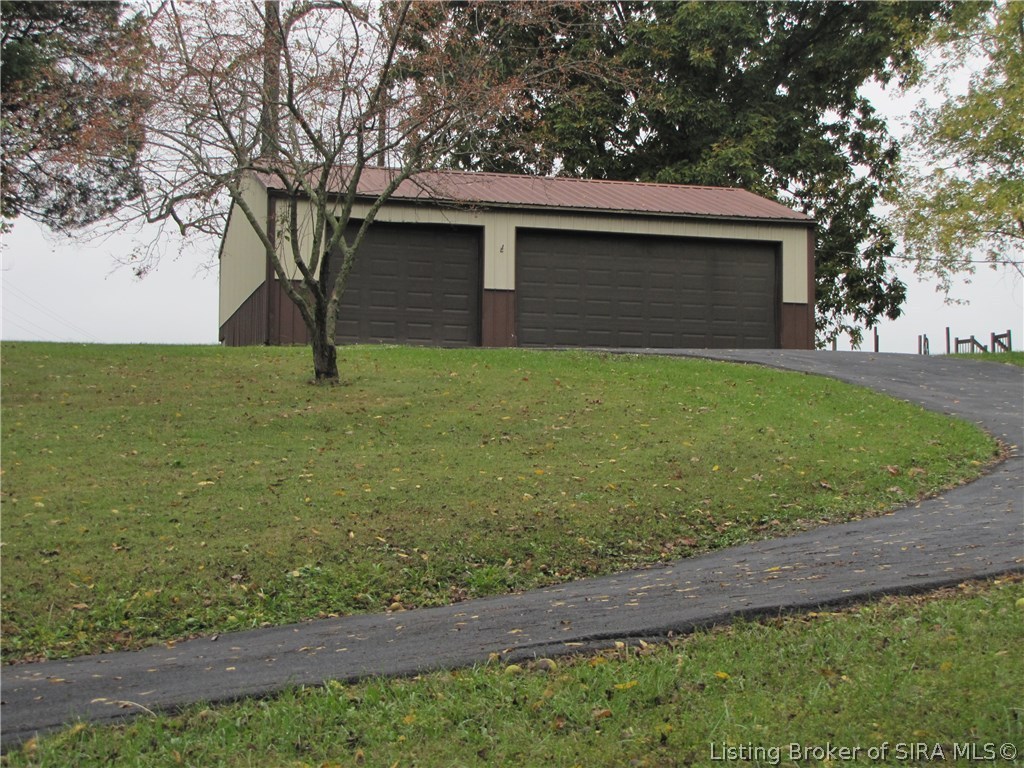 3988 Zoar Church Road Northeast Corydon, IN 47112 - Photo 9 of 40