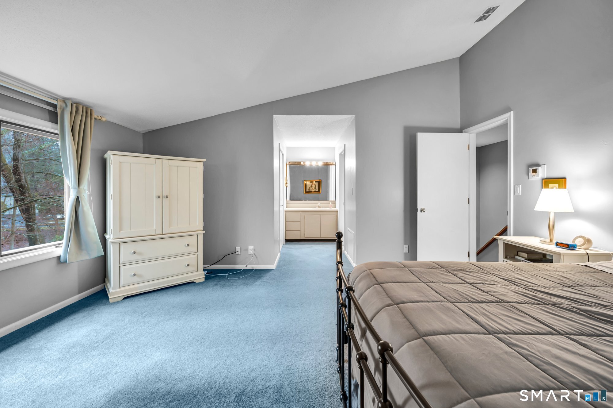 8 Ironwood Road West Hartford, CT 06117 - Photo 24 of 32