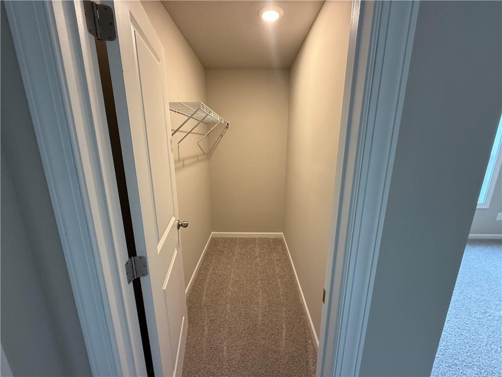 329 Lakeside Drive Canton, GA 30114 - Photo 15 of 34 a view of a hallway