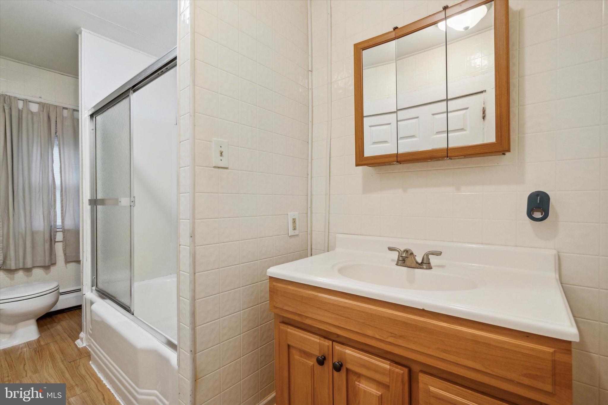 114 Grove Street Morrisville, PA 19067 - Photo 12 of 25