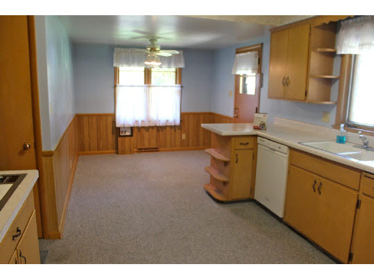 4536 Newcastle Road Rockford, IL 61108 - Photo 4 of 10 Gallery Image 4