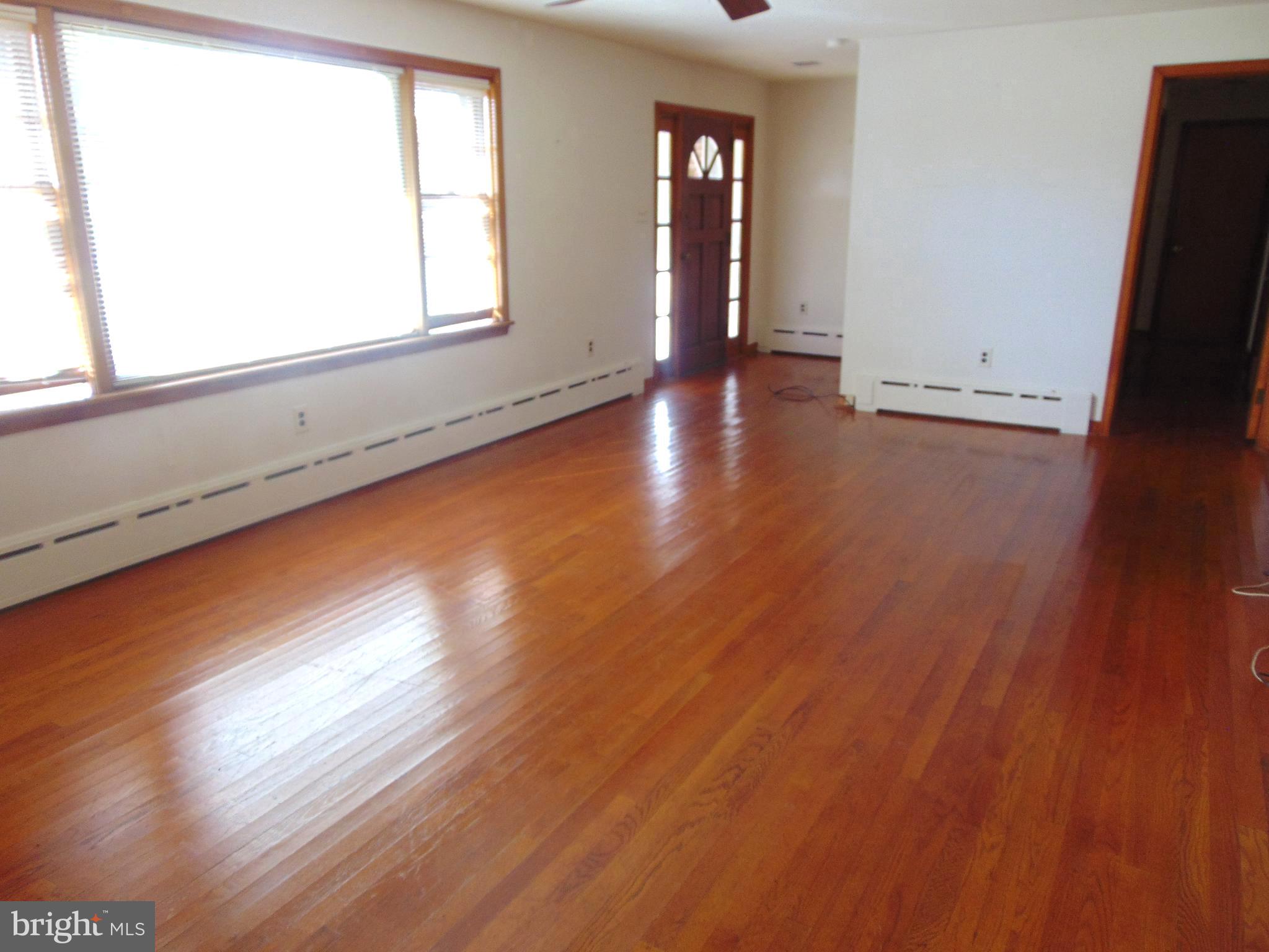 299 Reeceville Road Coatesville, PA 19320 - Photo 4 of 23