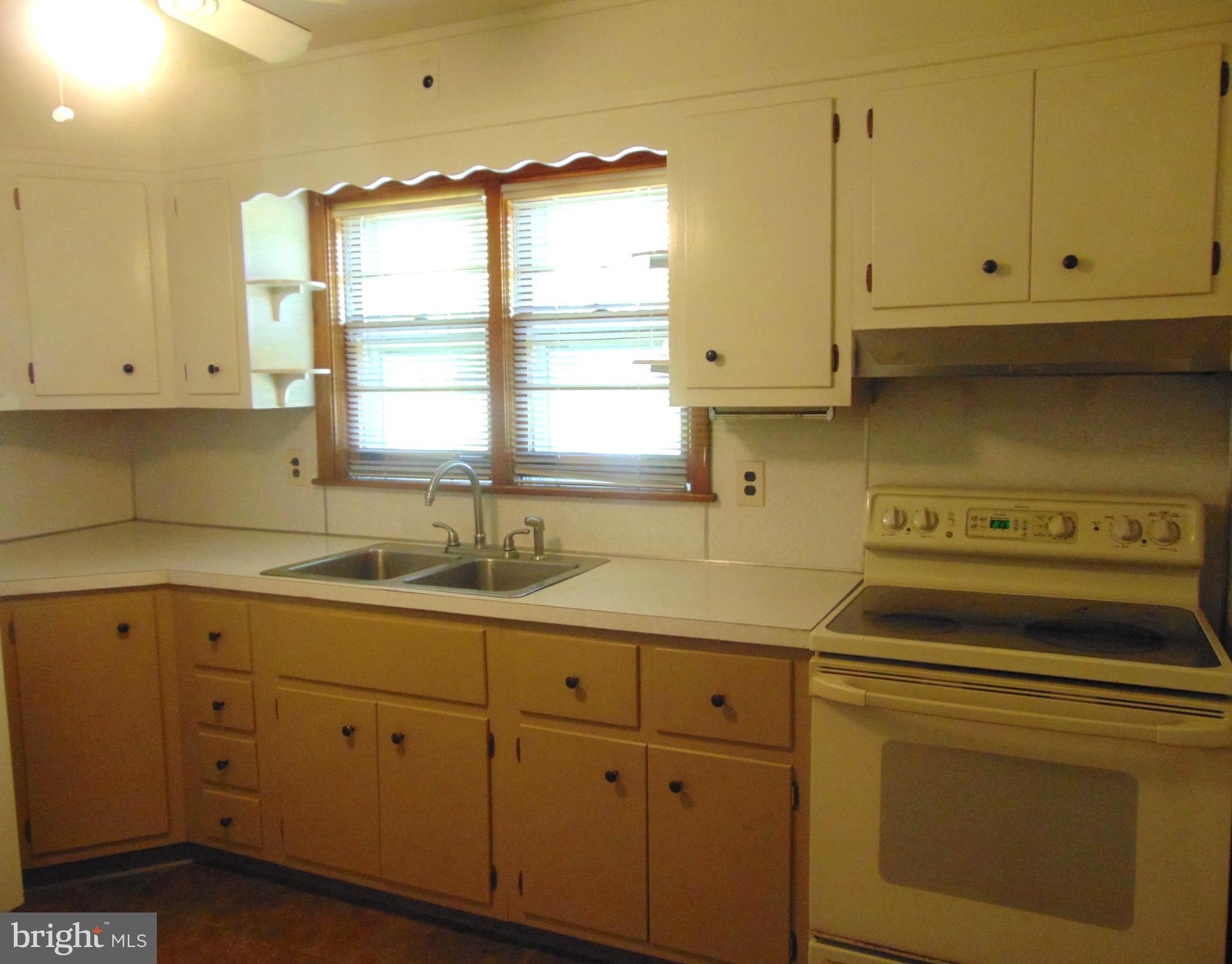 299 Reeceville Road Coatesville, PA 19320 - Photo 6 of 23