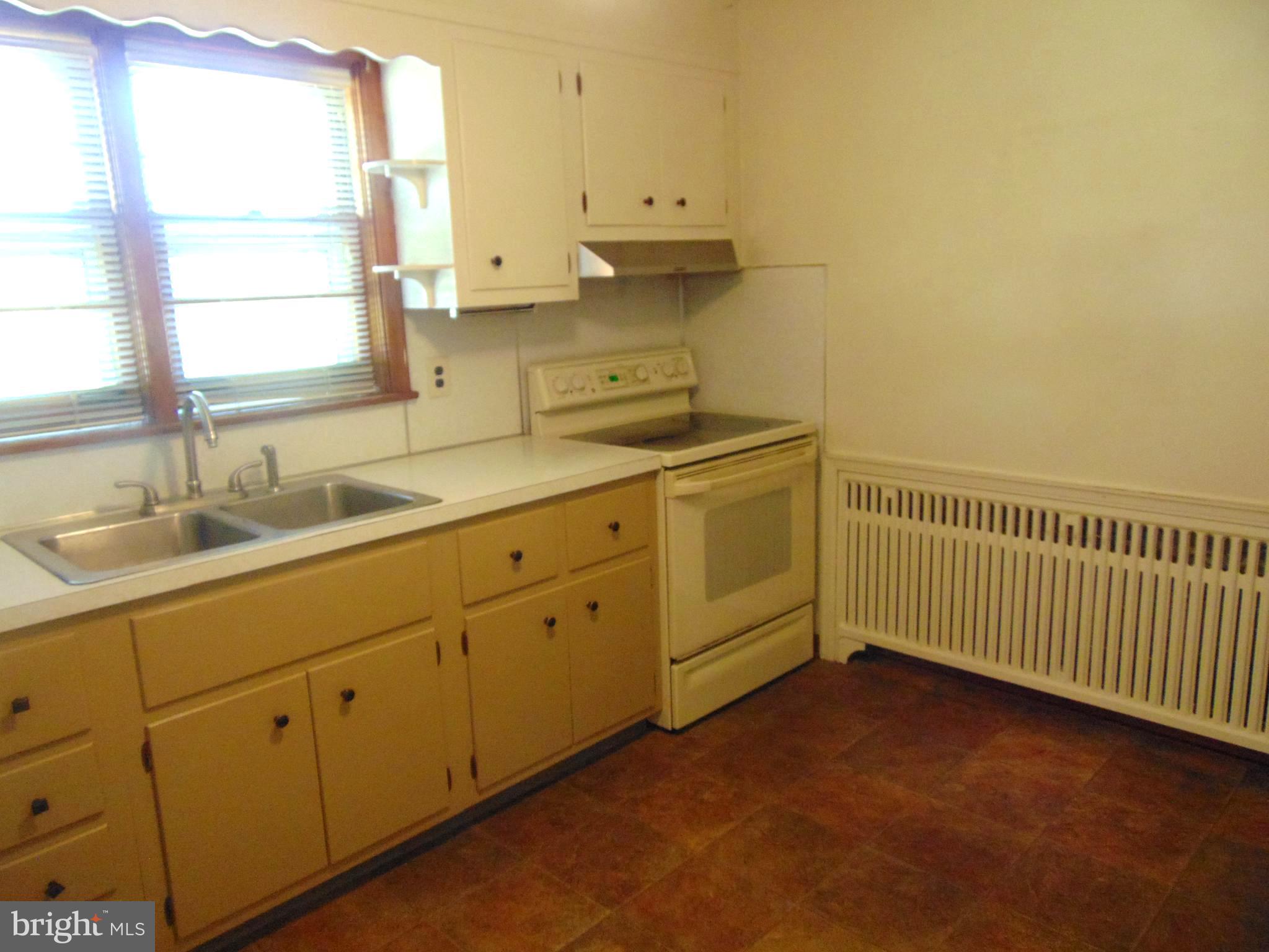 299 Reeceville Road Coatesville, PA 19320 - Photo 8 of 23