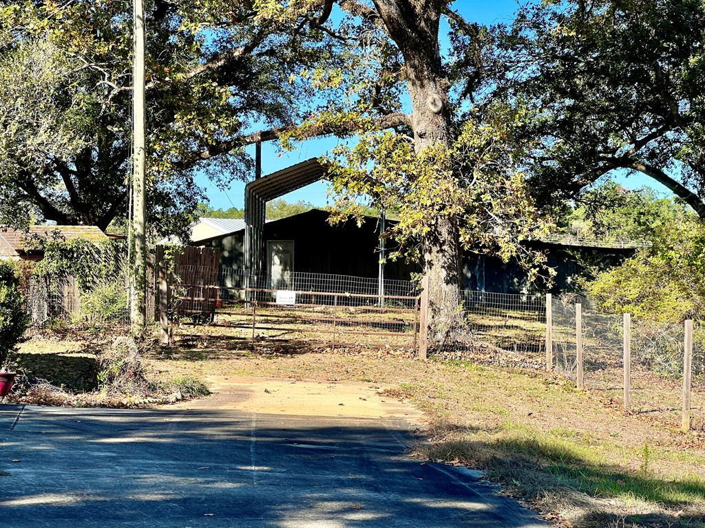 2183 Cole Thomas Road McComb, MS 39648 - Photo 11 of 35 Photo 11