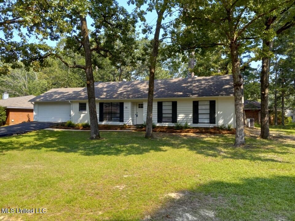 110 Cumberland Road Brandon, MS 39047 - Photo 1 of 17 110 front of house