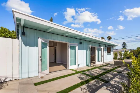 $2,395,000 | 4827 Bayard Street, San Diego, CA 92109