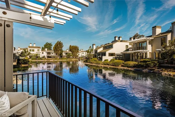 $1,575,000 | 30 Waterway, Unit 43, Irvine, CA 92614