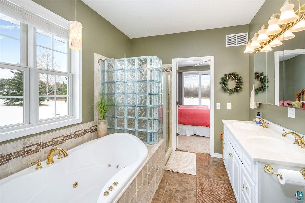 134 West Harney Road Esko, MN 55733 - Photo 29 of 50 Master Bath