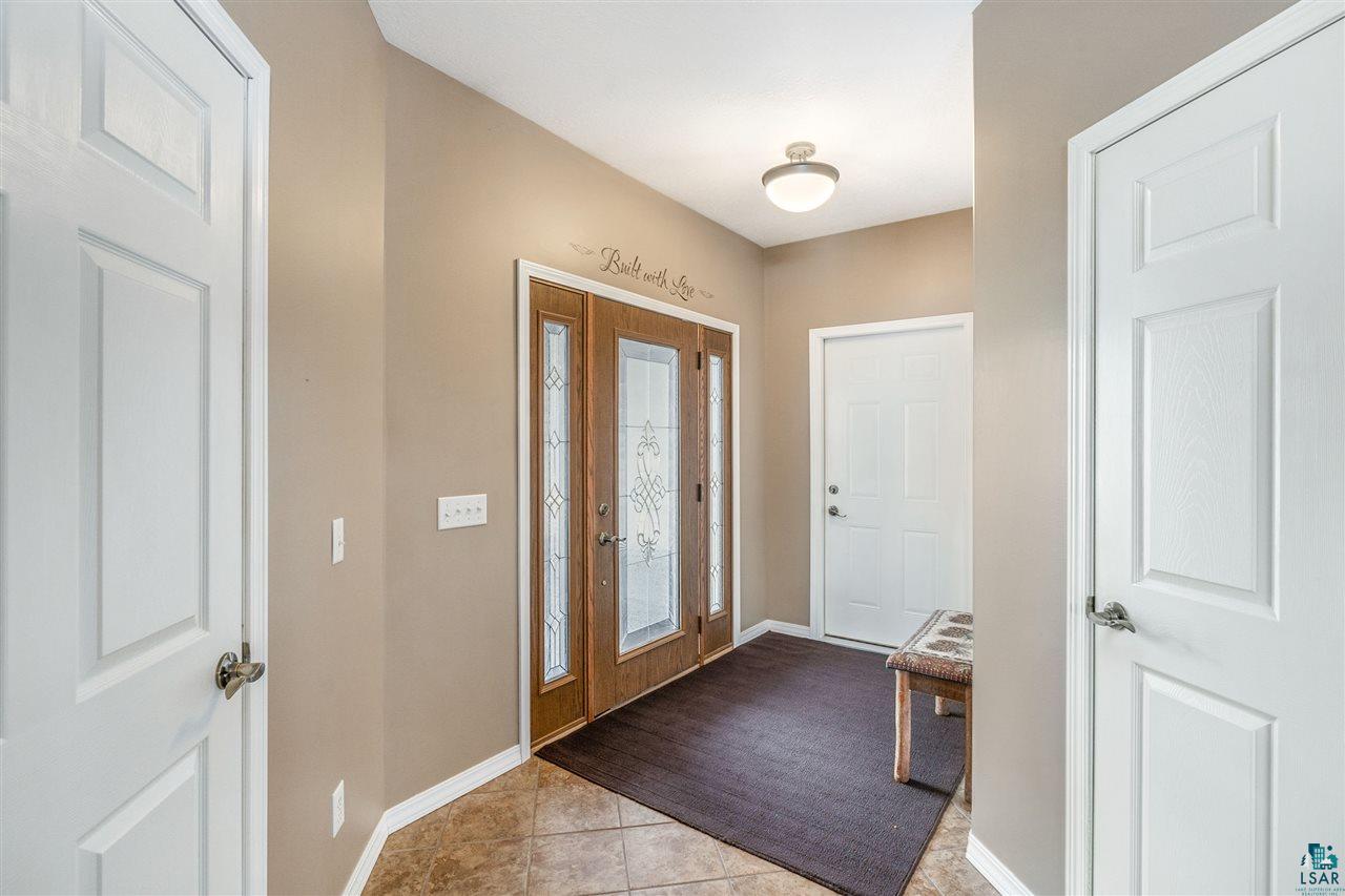134 West Harney Road Esko, MN 55733 - Photo 5 of 50 Entry Way