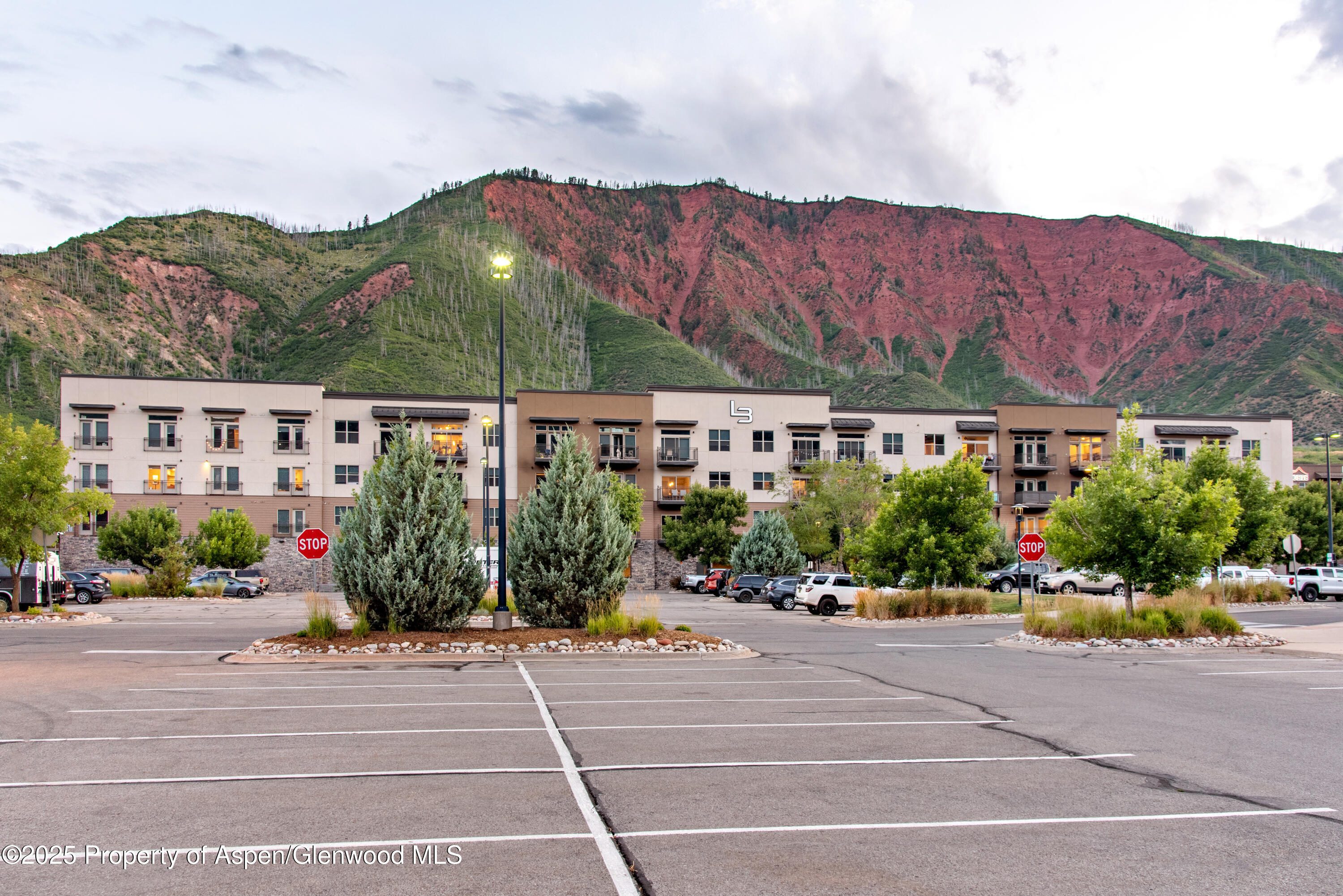 253 Wulfsohn Road, Unit 301 Glenwood Springs, CO 81601 - Photo 42 of 45