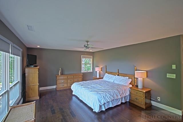 2382 Hickory Boone, NC 28607 - Photo 4 of 27 Gallery Image 4