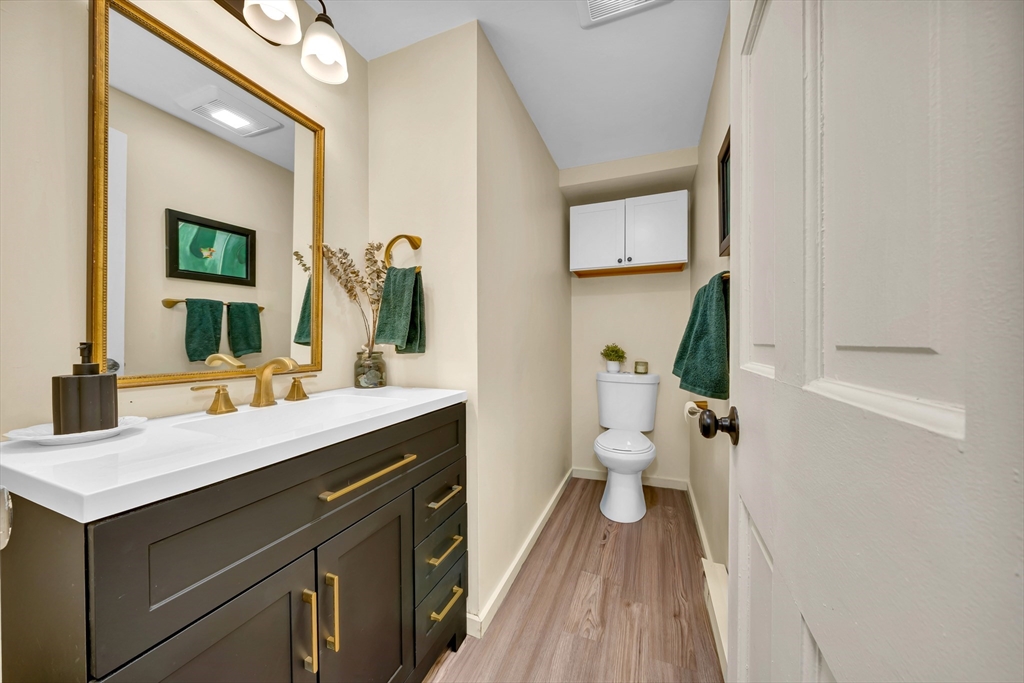 1401 Great Pond Road, Unit 3 North Andover, MA 01845 - Photo 17 of 41