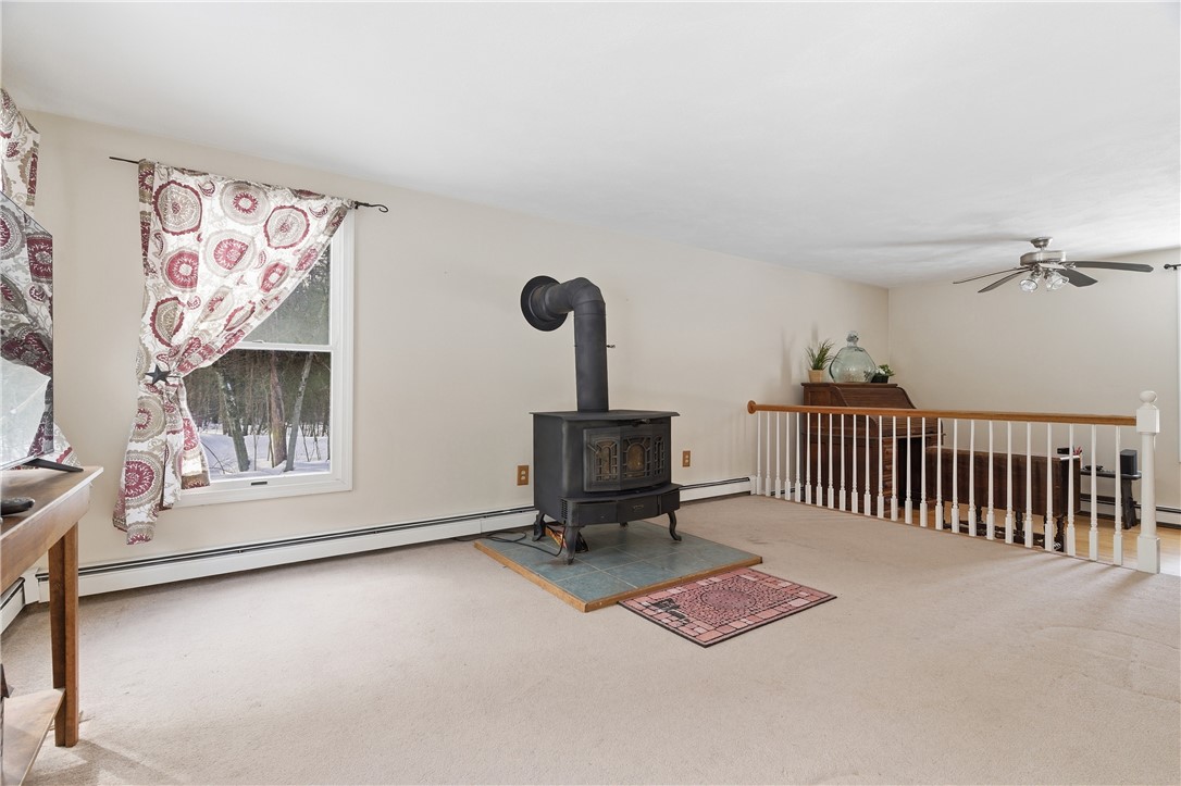 37 Anan Wade Road Glocester, RI 02857 - Photo 18 of 35