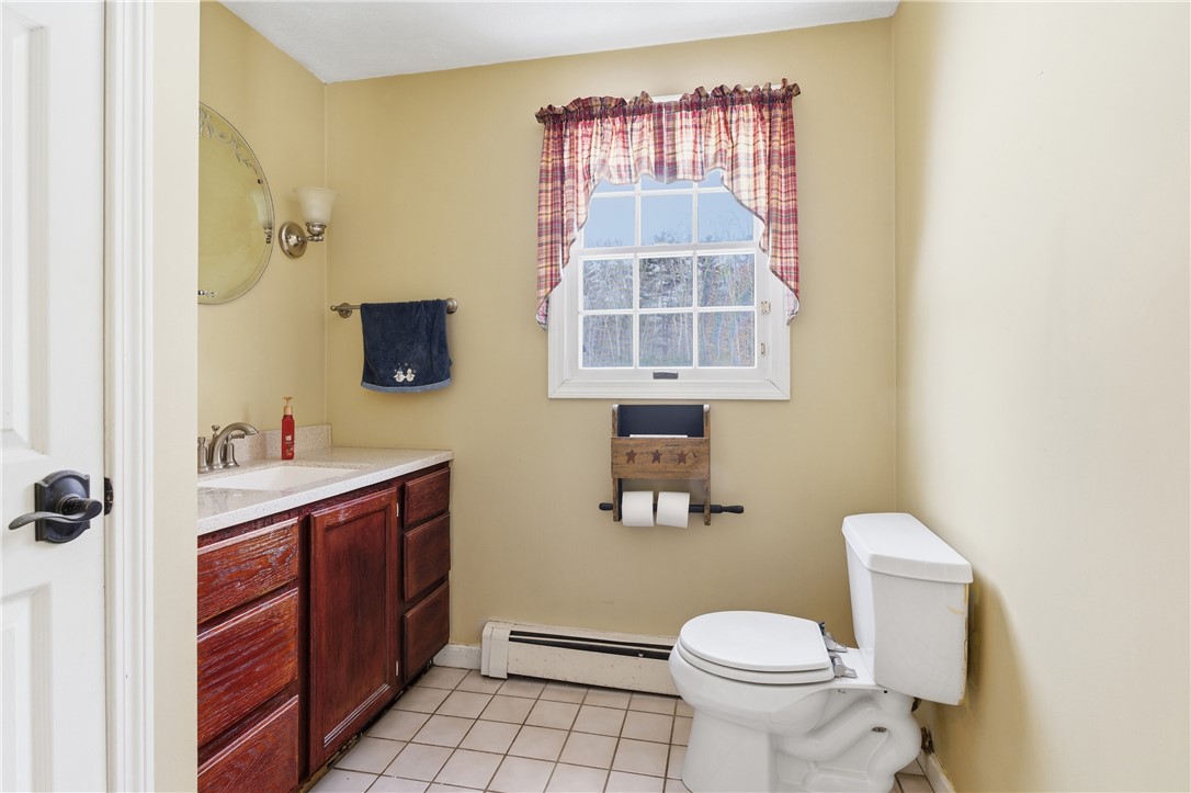 37 Anan Wade Road Glocester, RI 02857 - Photo 25 of 35