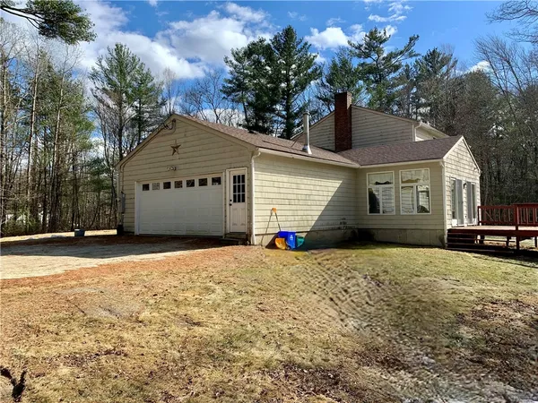 $719,900 | 37 Anan Wade Road, Glocester, RI 02857