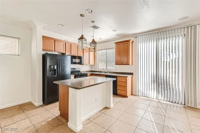 $1,799 | 3645 Lakeside Villas Avenue, North Las Vegas, NV 89081