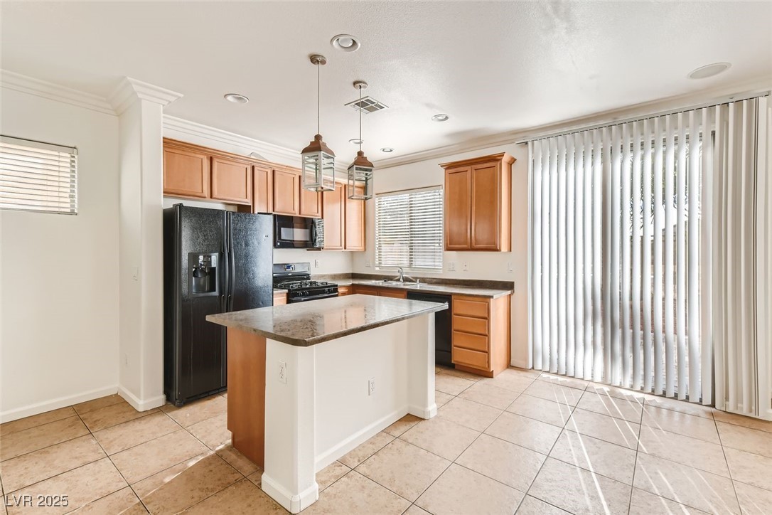 3645 Lakeside Villas Avenue North Las Vegas, NV 89081 - Photo 5 of 11