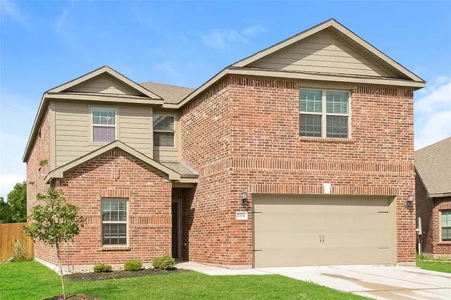 $2,120 | 2304 Denali Court, Princeton, TX 75407