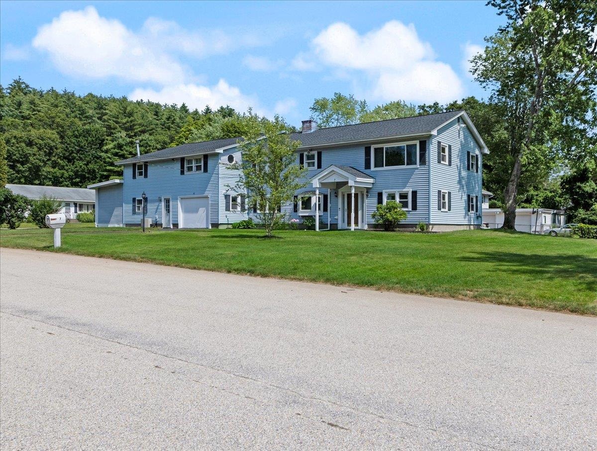 7 Wayne Street Hudson, NH 03051 - Photo 1 of 34 Gallery Image 1